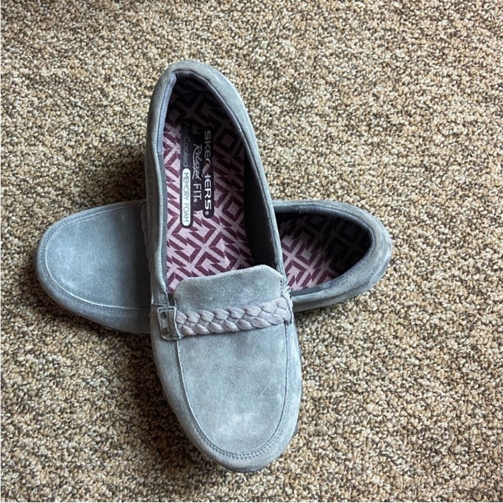 Skechers Women's Light Gray Braided Moccasins Size 8 US